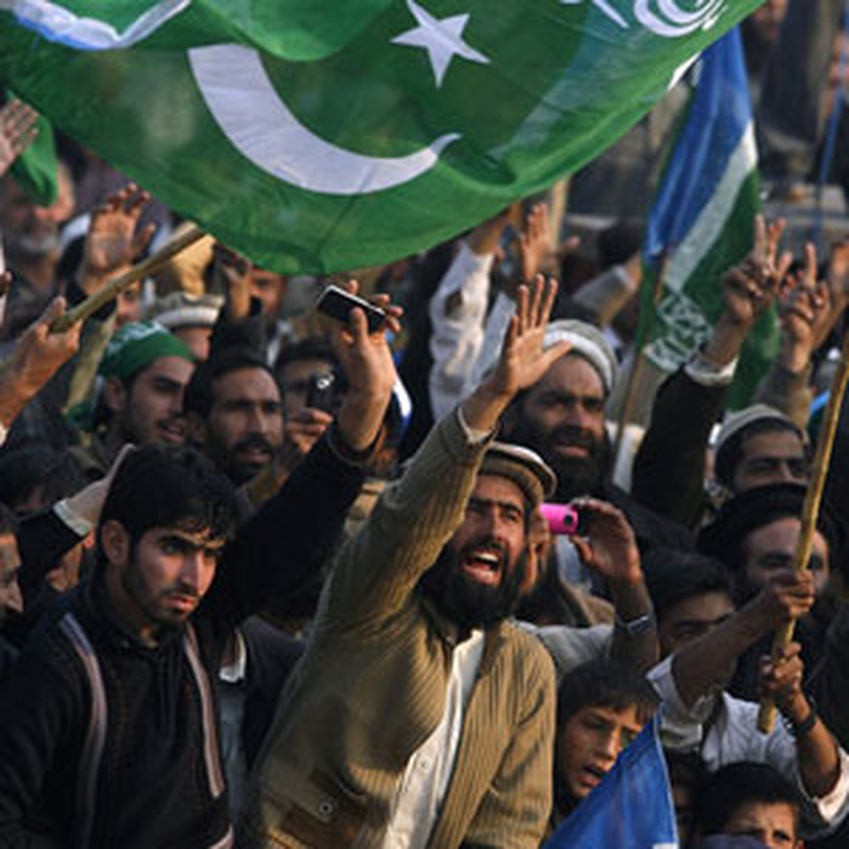 Pakistan\'da Büyük Protesto Yürüyüşü Yarın Başlıyor