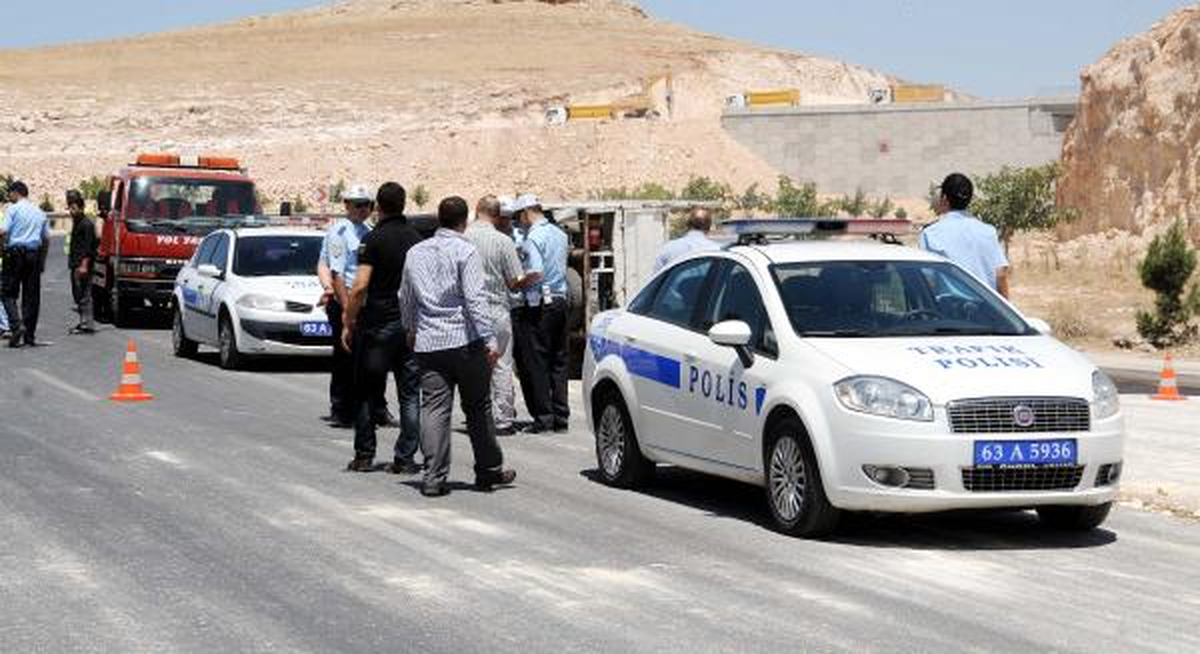 Şanlıurfa\'da Aşırı Hız Kazası Can Aldı