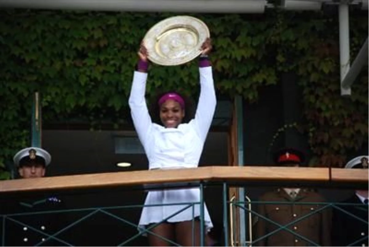Serena Wıllıams, 5\'nci Kez Wımbledon Şampiyonu Oldu