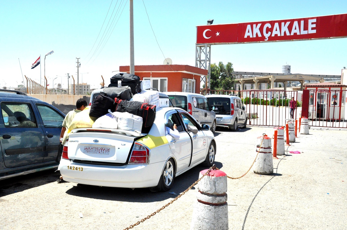 Sınır Ticareti Yapan Vatandaşlar Yüksek Fiyat Uygulamasından Şikayetçiler