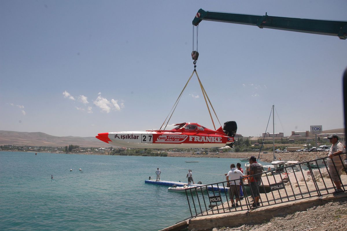 Van\'da Offshore Heyecanı