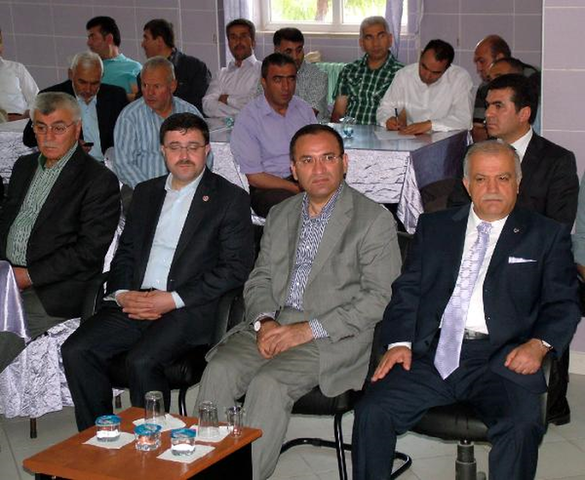 Bozdağ: CHP Sisteme Değil Kuran Dersine Karşı