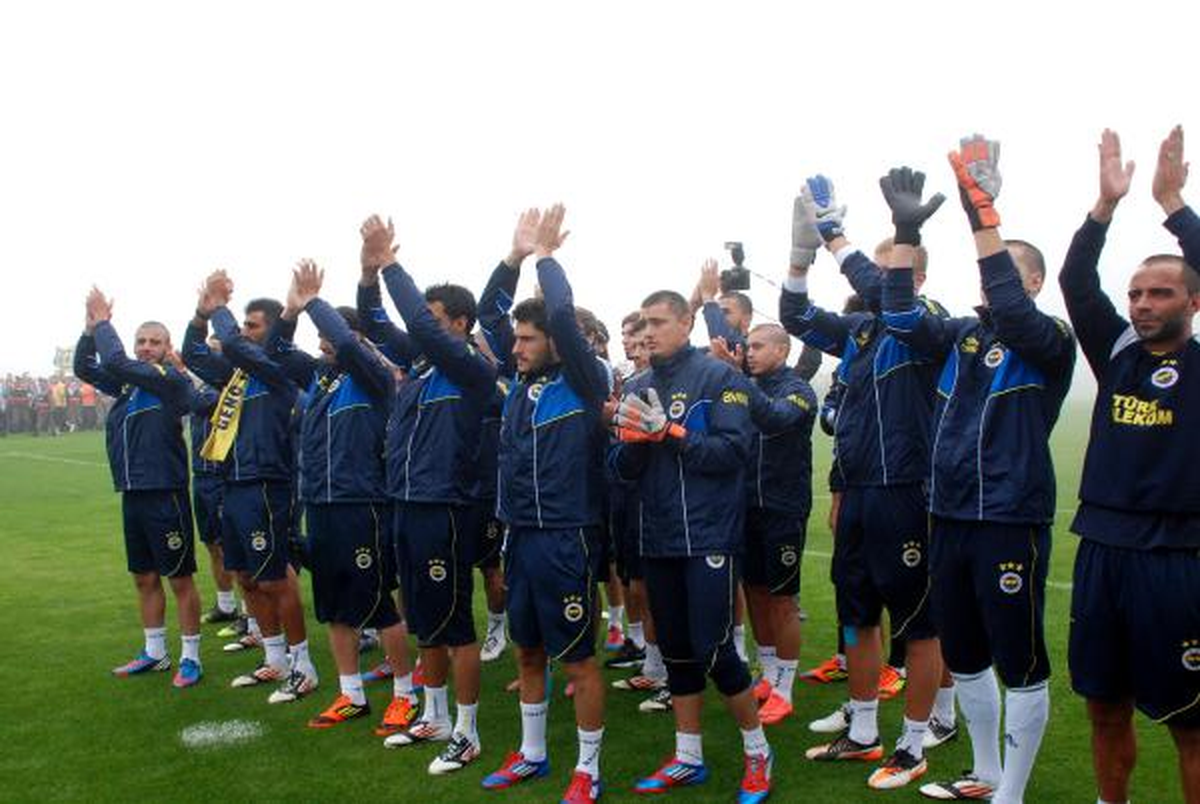 Fenerbahçe Taraftarlarından Sevgi Seli, Habere Ek