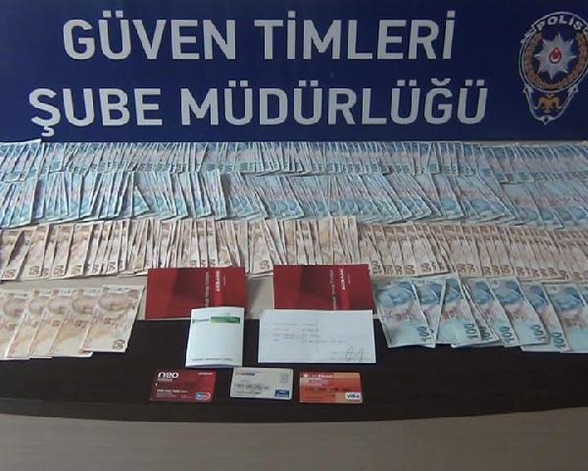 Sahtesi Gerçek Başkomiseri Kandırdı Ama Bankacıyı Kandıramadı