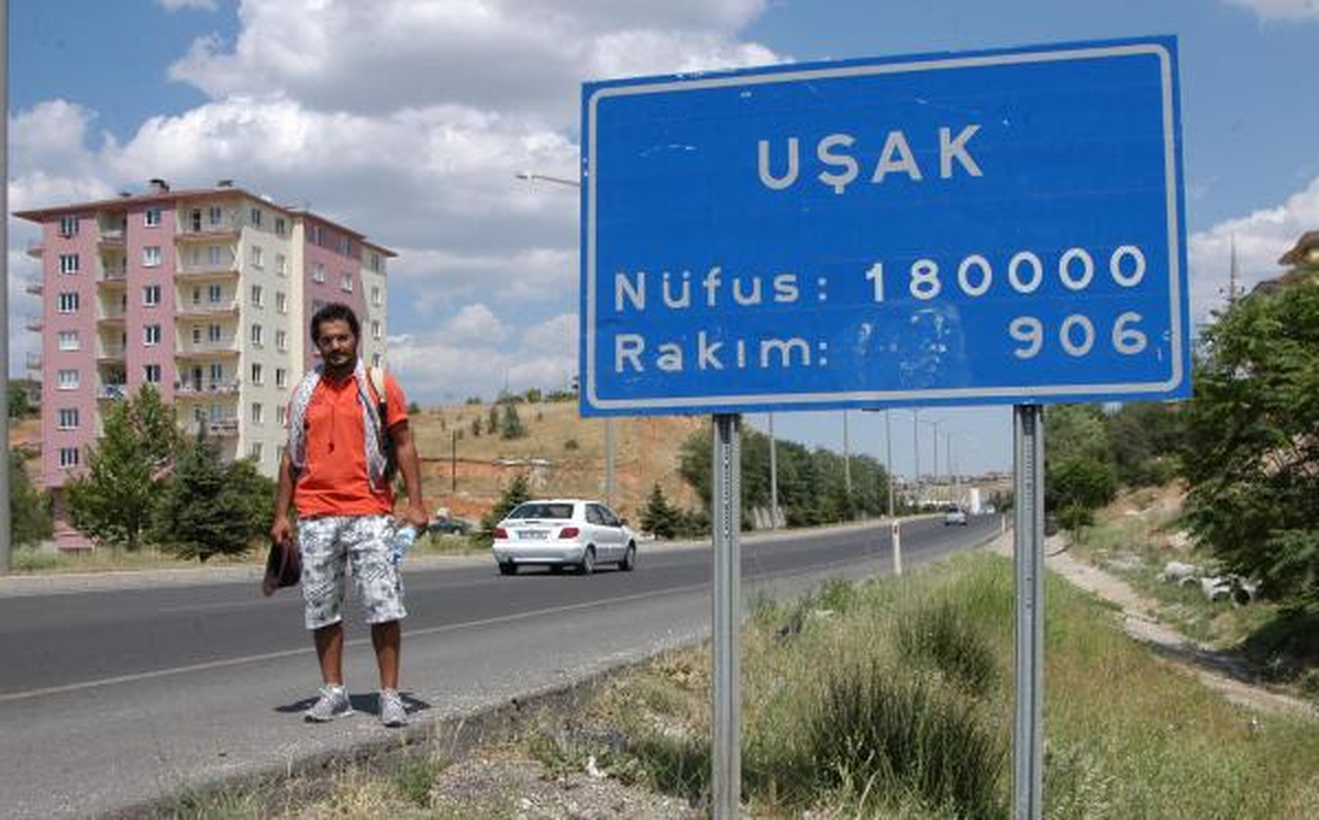\'Sivas Olayları\'nı Protesto İçin İzmir\'den Ankara\'ya Yürüyor