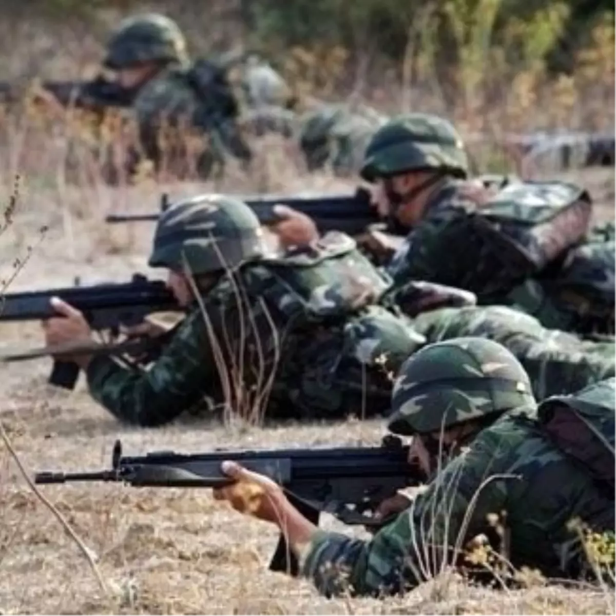 Ağrı'da Yol Kesen PKK'lılardan 3'ü Öldürüldü