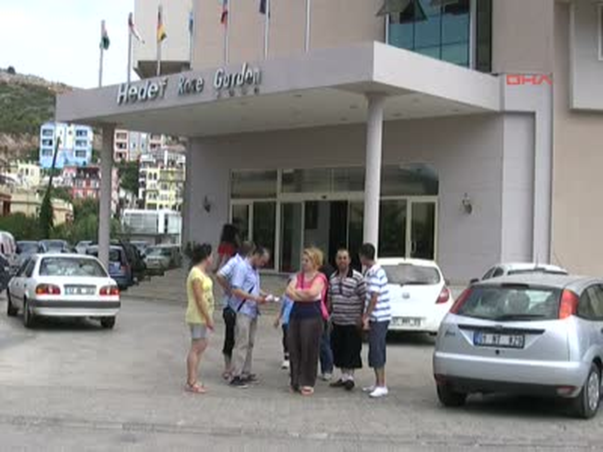 Tatilciler Odaya Alınmadı