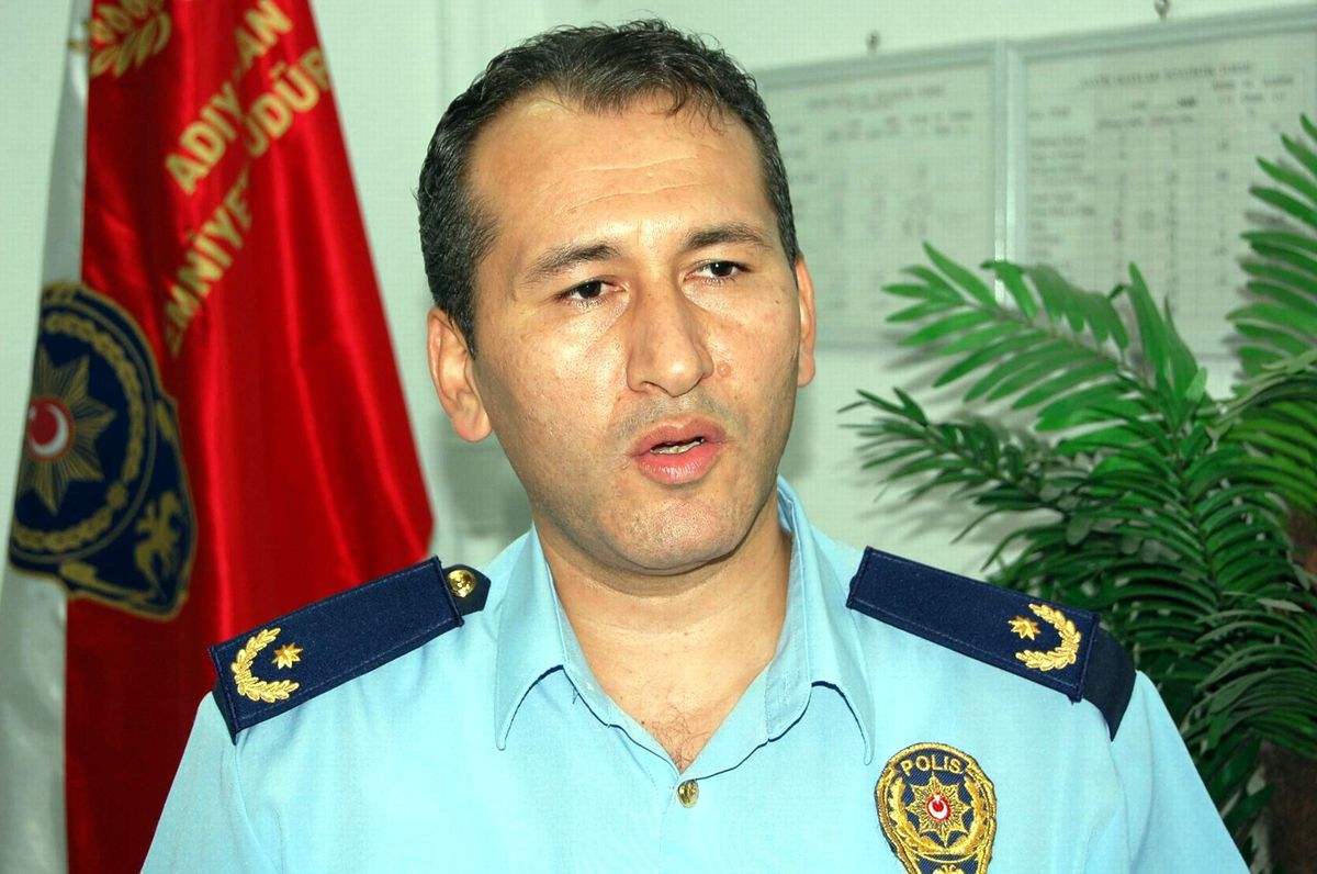 Araçlardaki Yazıların Kaza Nedeni Olduğu Belirtildi