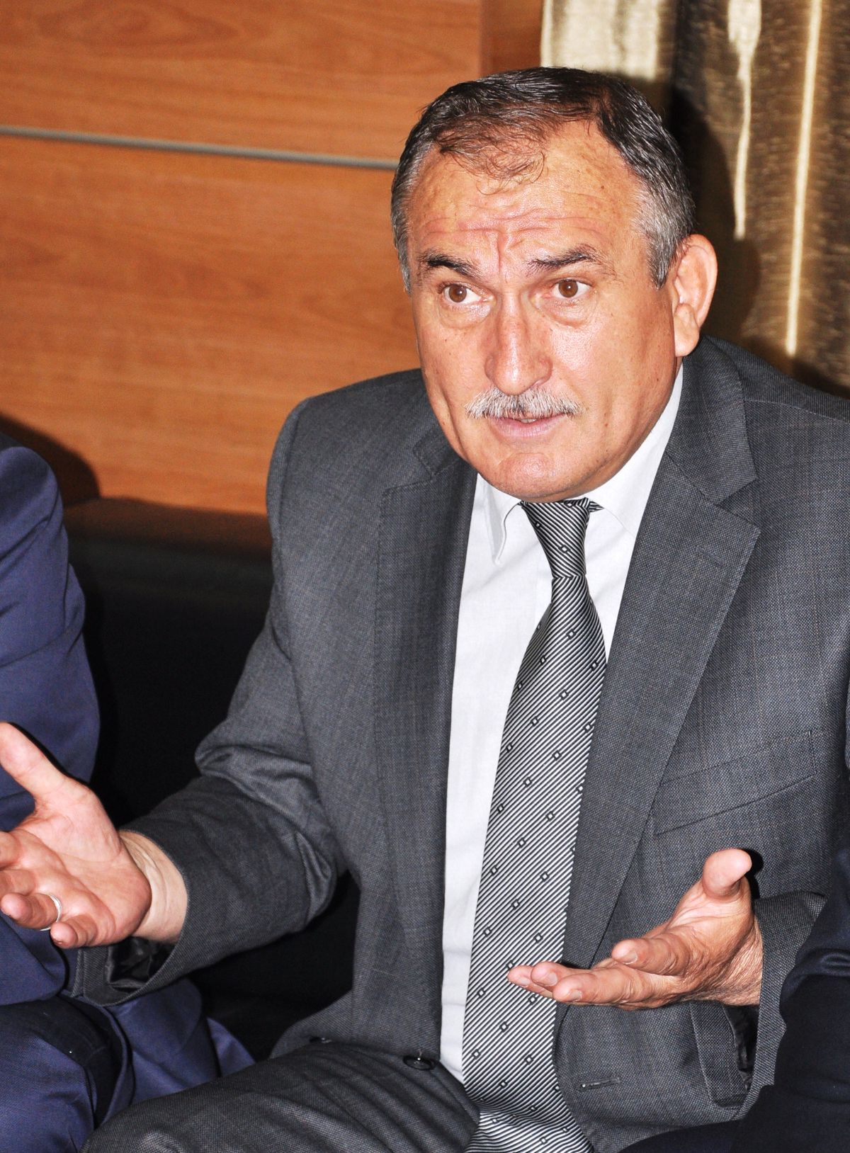 Başkan Alaaddin Yılmaz\'dan Zehir Zemberek Sözler