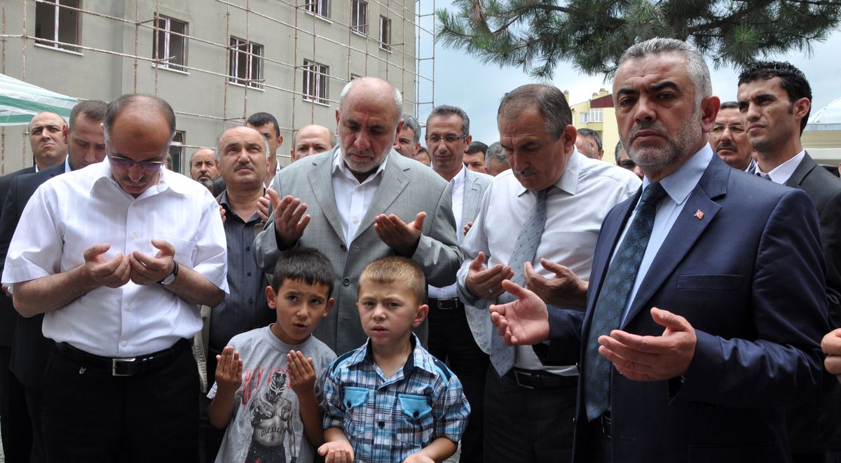 Bolu\'da Hayırsever İşadamının Yaptırdığı Cami Sosyal Tesisi Açıldı