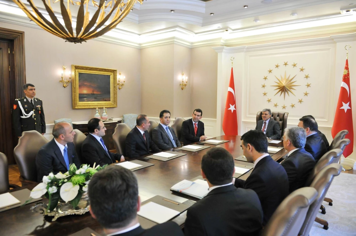 Kayserider Yönetimi Çankaya Köşkü\'nde Cumhurbaşkanı Gül\'ü Ziyaret Etti
