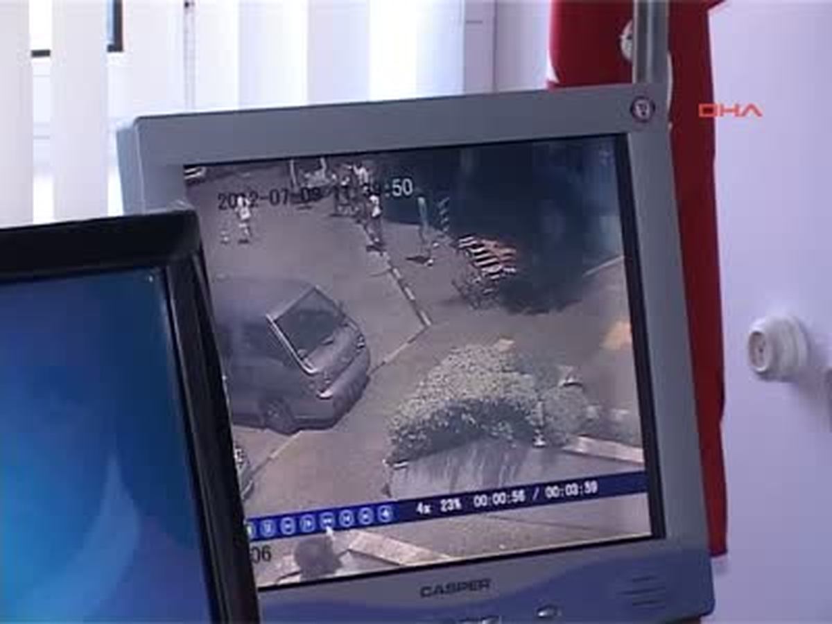 Hastanede Park Kavgası: 2 Yaralı