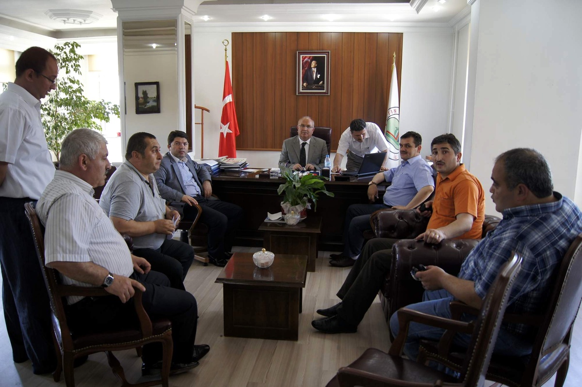 Miletvekili Tunç, Özel İdareyi Ziyaret Etti
