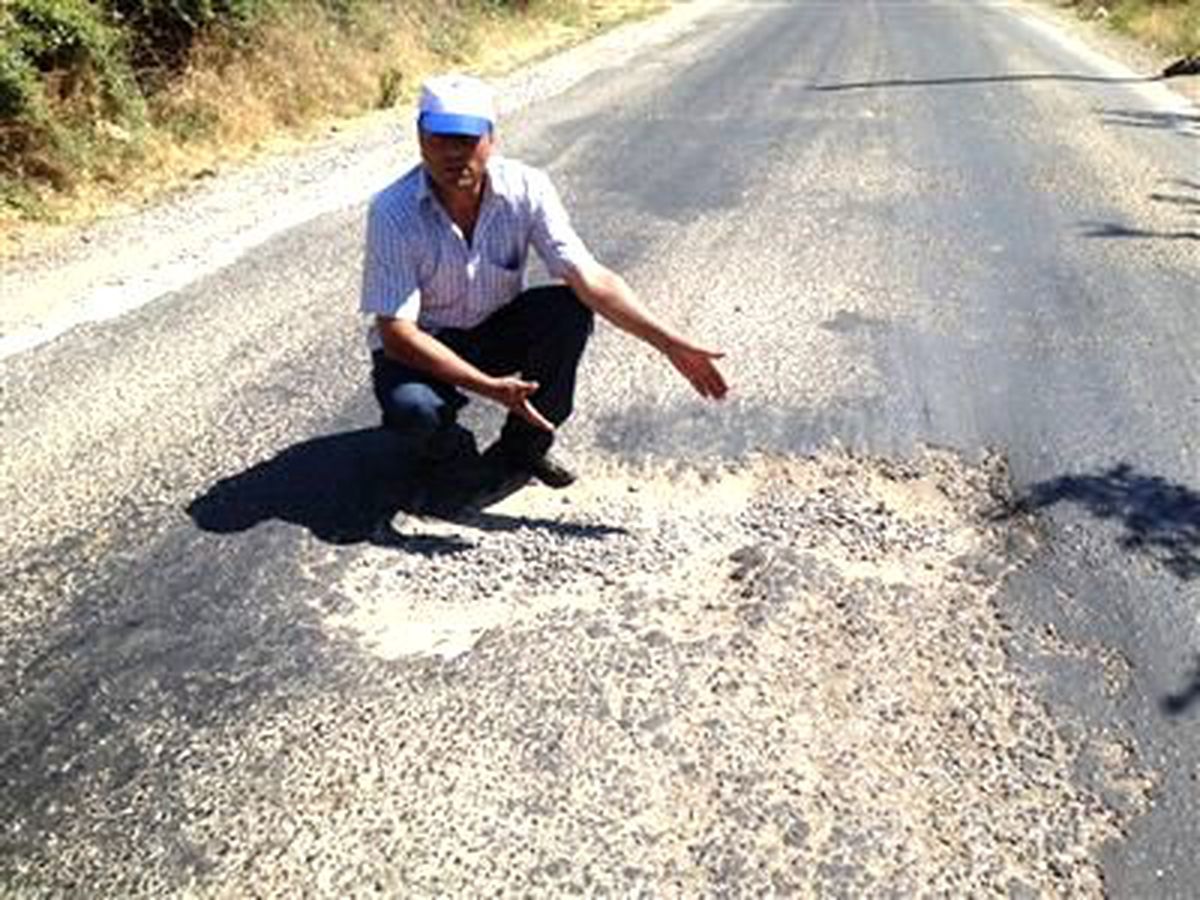 Pazarlar\'da Köy ve Belde Yolları Köstebek Yuvasına Döndü