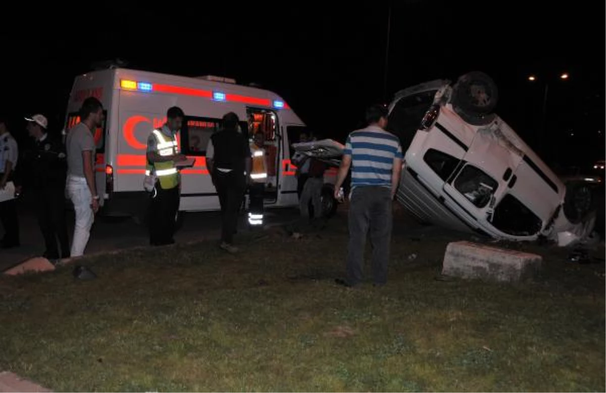 Sivas\'ta Trafik Kazası: 4 Yaralı