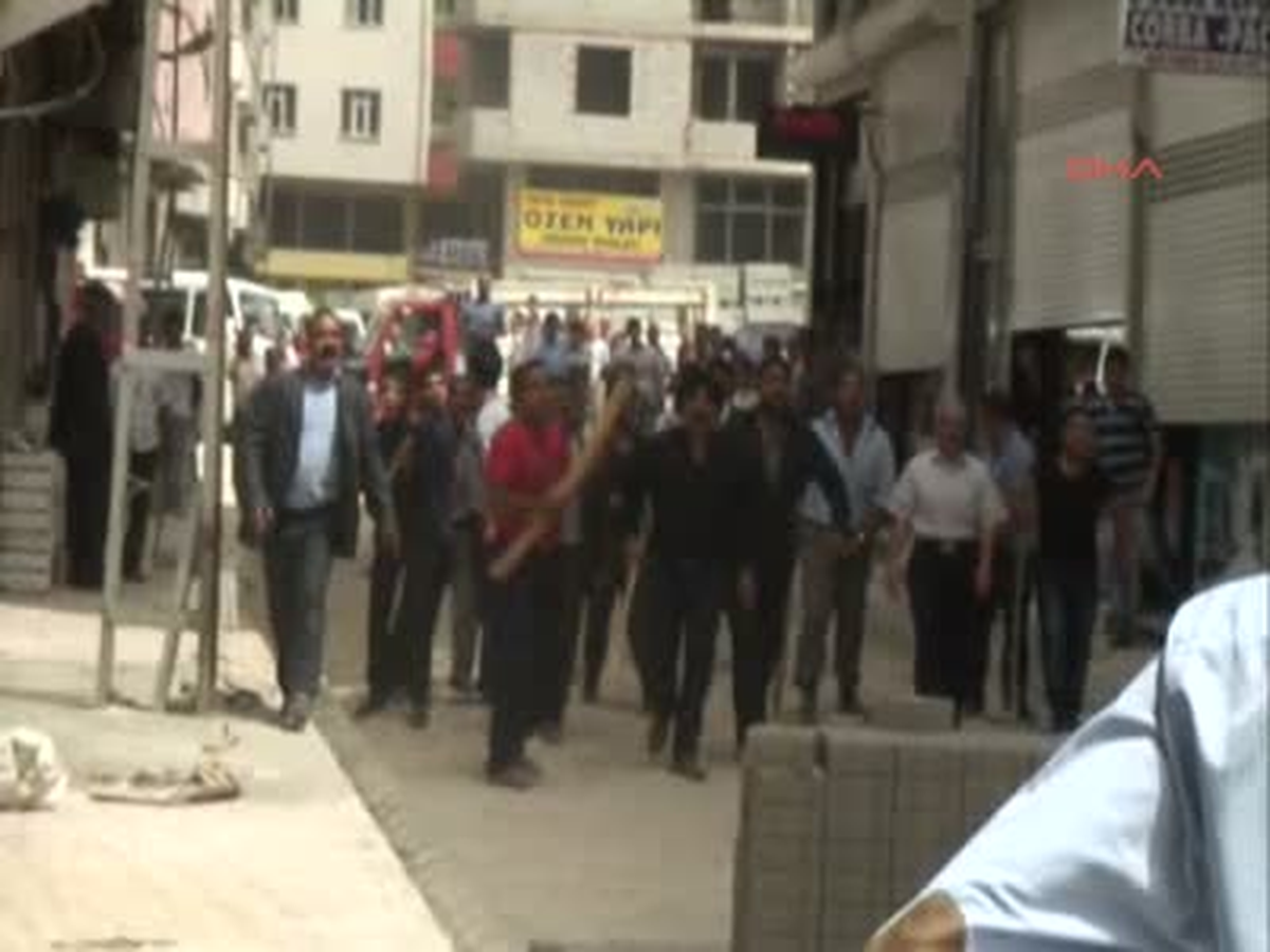 Sopalı Kavga 7 Yaralı