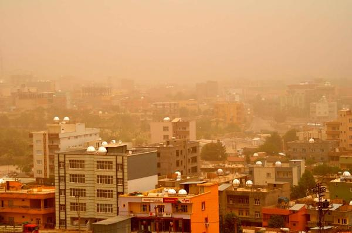 Kum Fırtınası Cizre\'yi Sardı