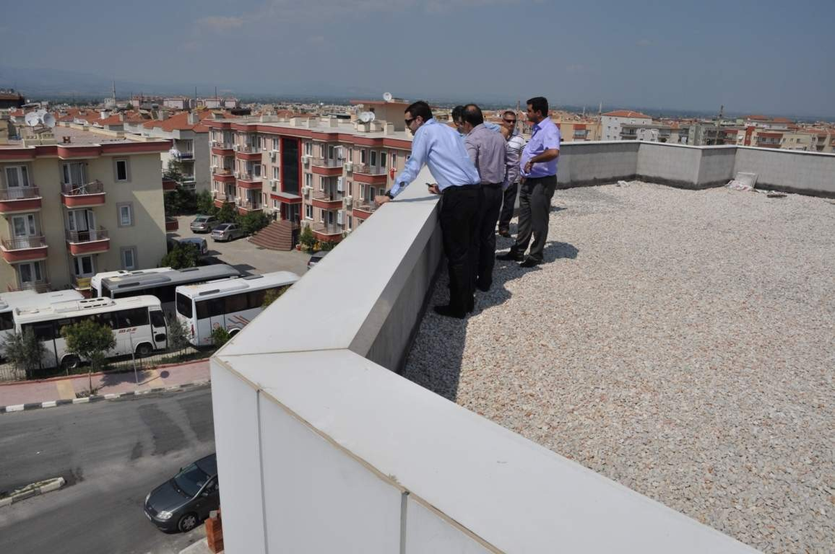 Tanrıverdi, Yeni AK Parti İl Binasını İnceledi