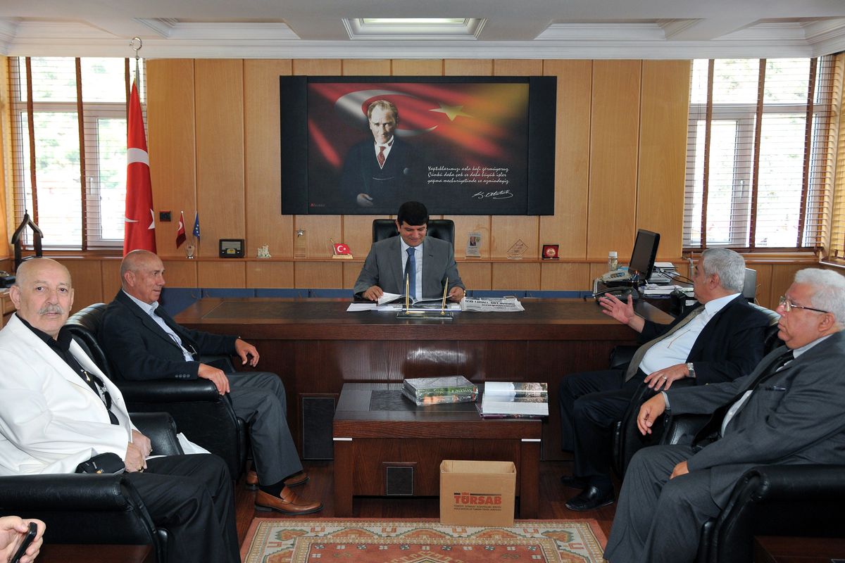 Türsab Heyeti Gümüşhane Valisi Dr. Yusuf Mayda\'yı Ziyaret Etti