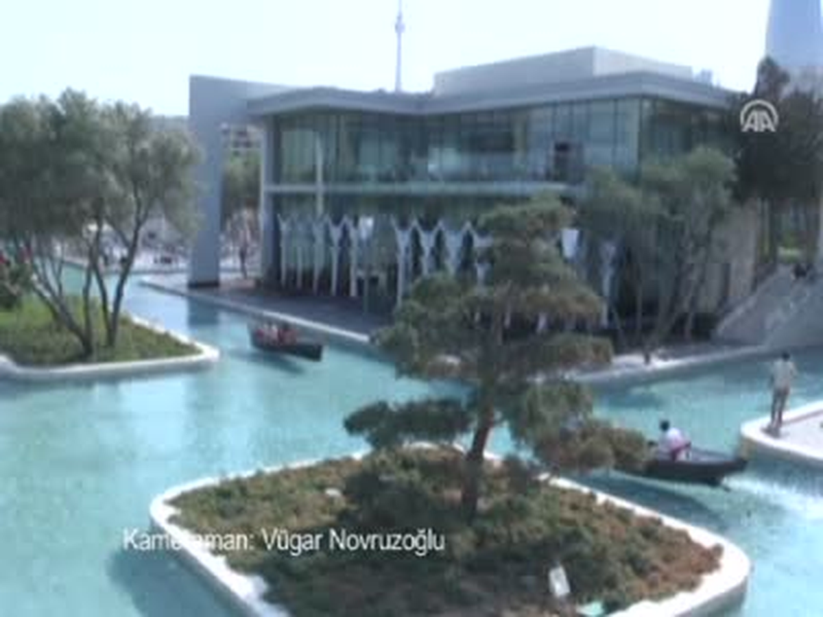 Venedik\'i Azerbaycan\'a Getirdiler