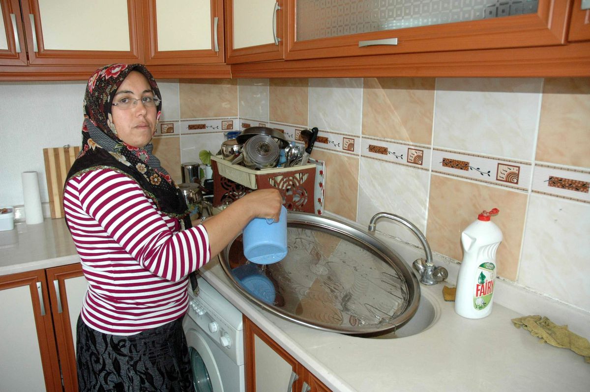 Yaz Ortasında Susuz Kaldılar