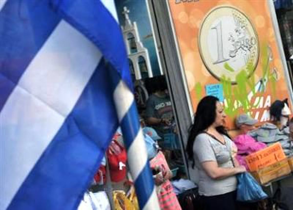 Yunanistan Dikiş Tutmuyor