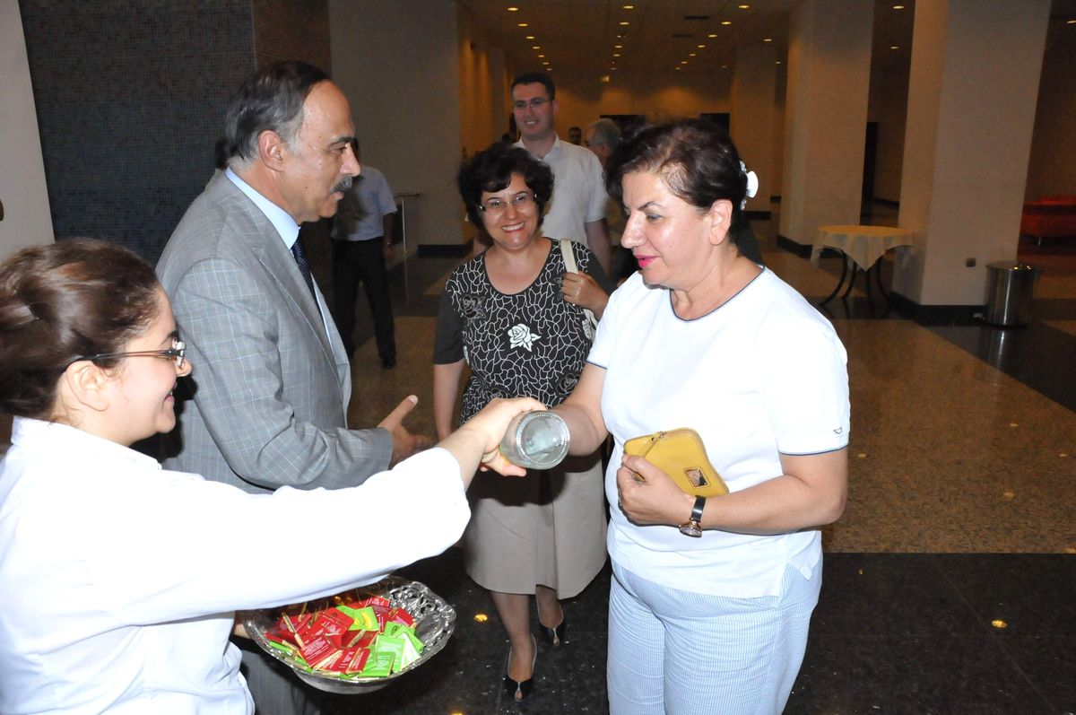 Akademik Personelden Rektör Çelik\'e Tebrik Töreni