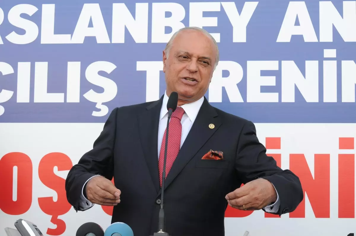 "Arslan Bey" Adı Anıtla Ölümsüzleşti