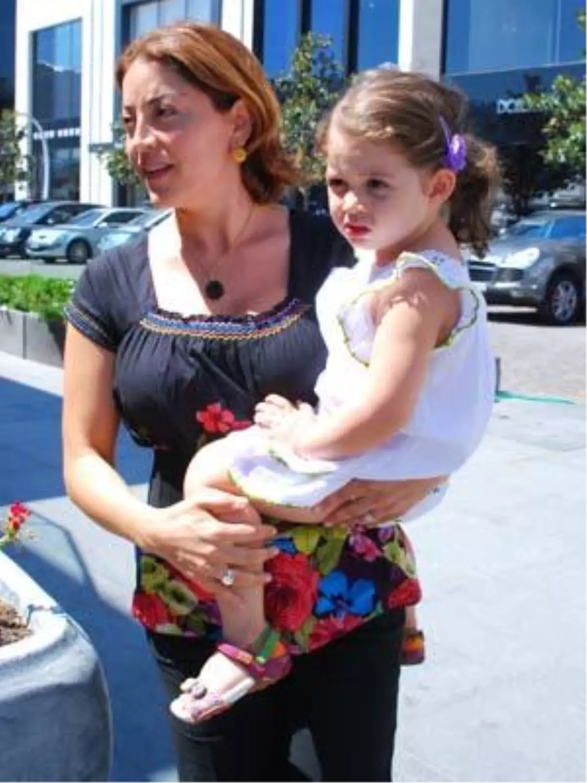 Aşkın Nur Yengi Terapi Tatilinde