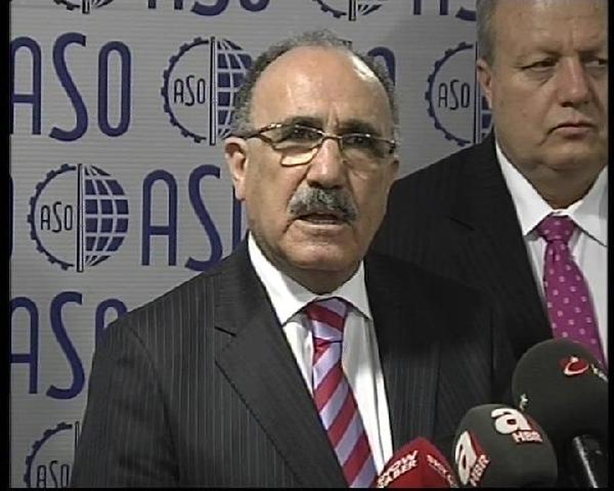 Beşir Atalay: "Konuların Demokratik Süreçler İçinde Düşünce Bazında Görüşülmesinden Mutluyuz"