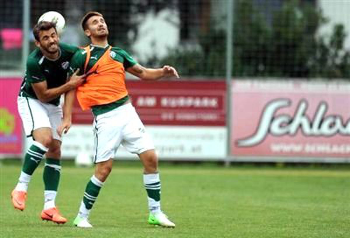 Bursaspor\'da Pinto Takımla Çalışmalara Başladı