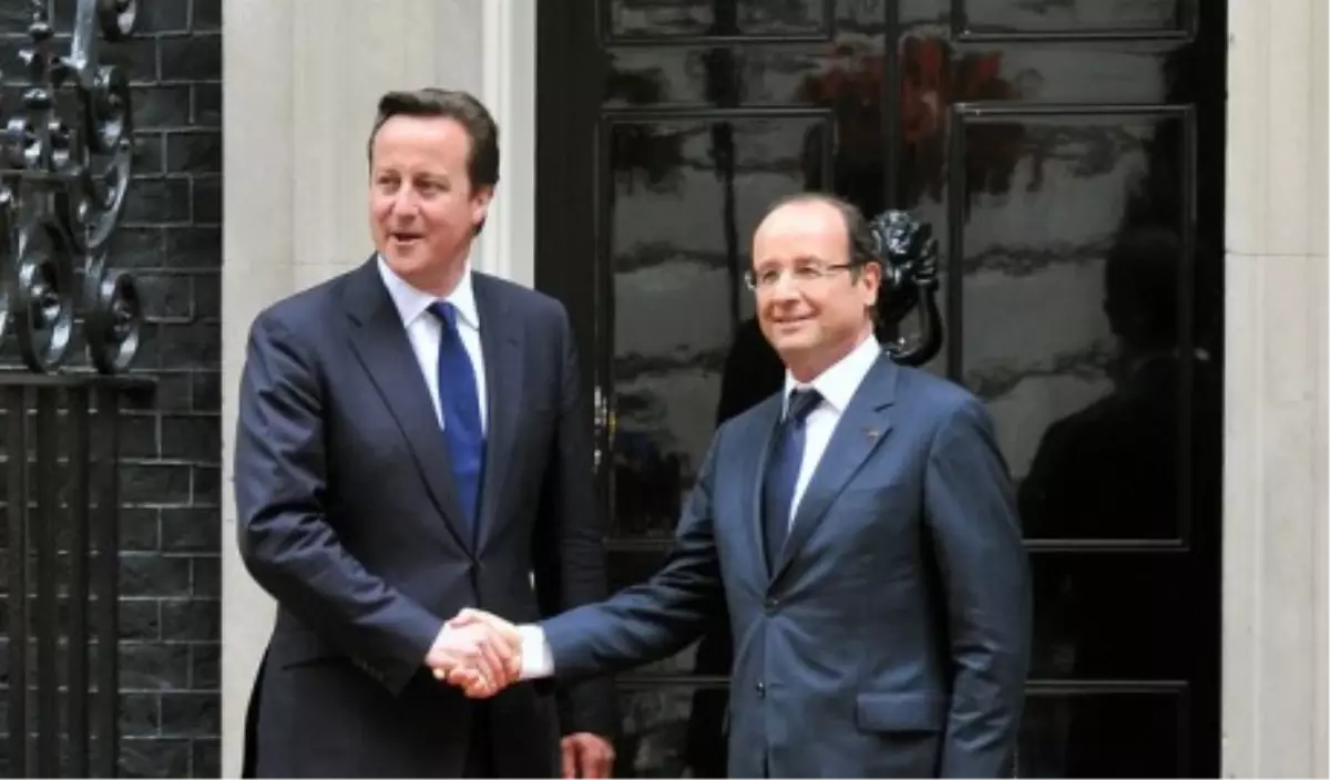 Cameron, Hollande ile Görüştü