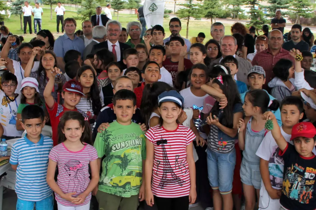 Çankayalı Çocuklar Doğaya Dokunuyor