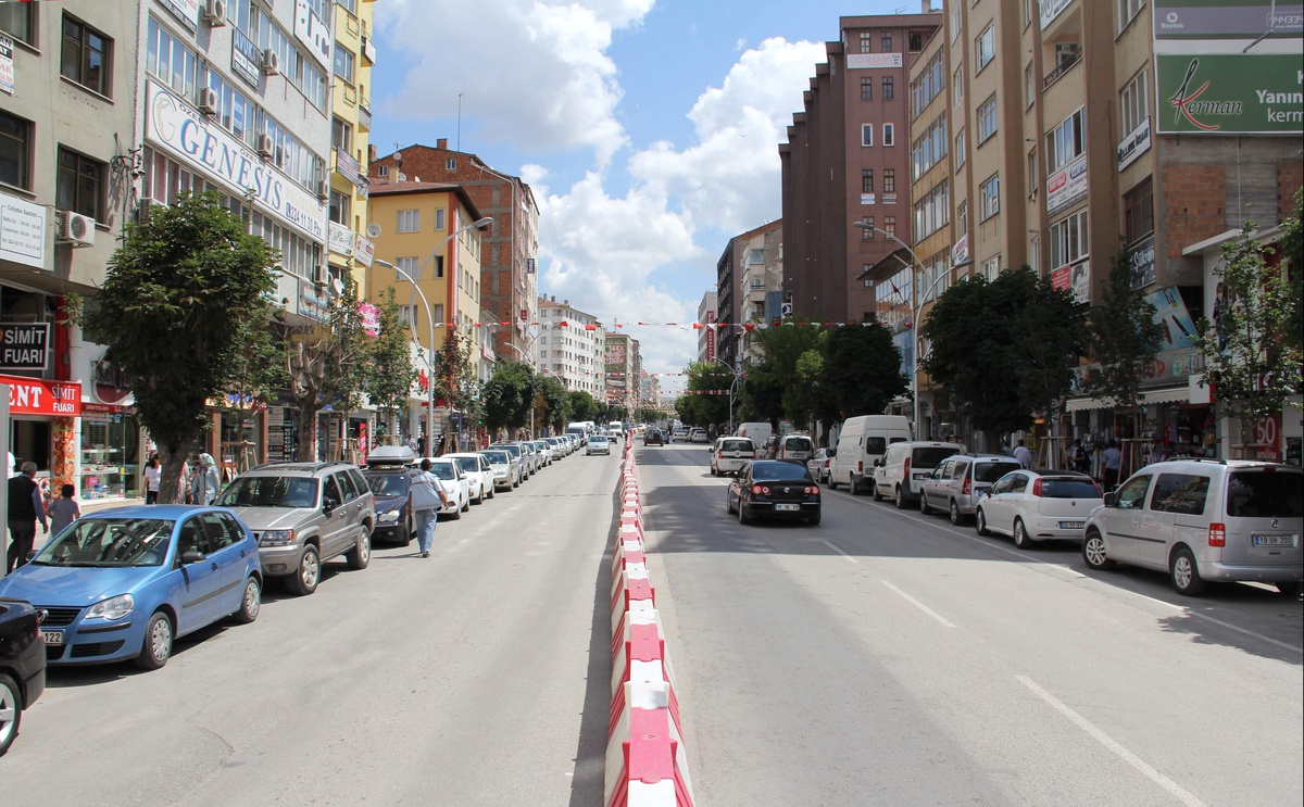 Çorum Belediyesi\'nden Gazi Caddesi\'ne Yeni Düzenleme