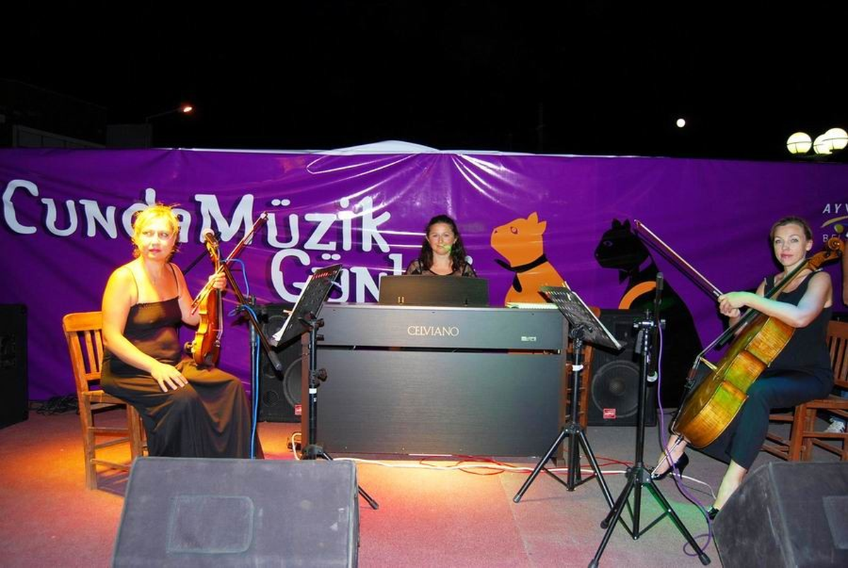 Cunda Müzik Günleri Başlıyor