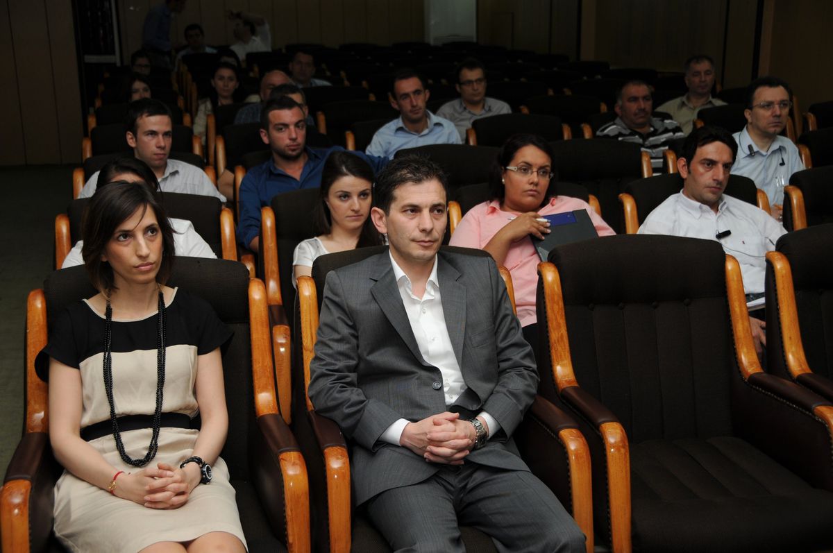Dış Pazarlama ve Müşteri Bulma Taktikleri Semineri