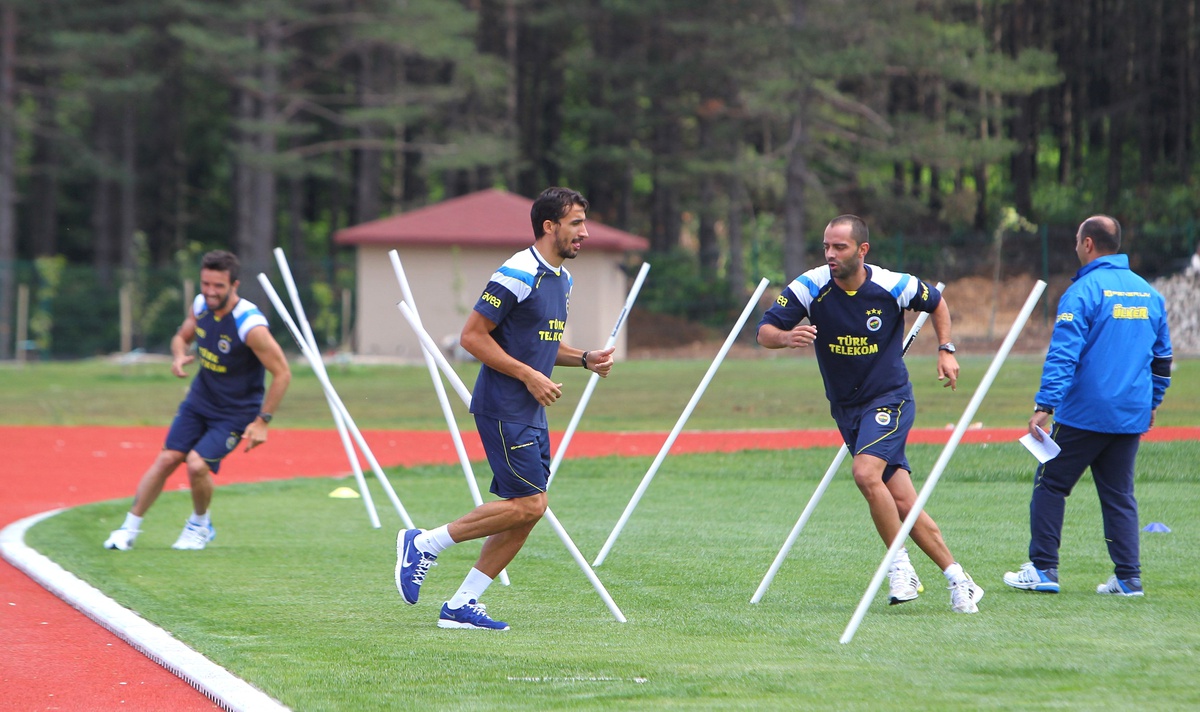 Fenerbahçe, Yeni Sezon Hazırlıklarını Sürdürüyor