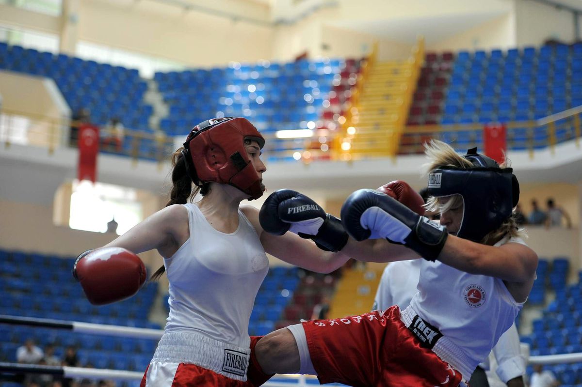 Ferdi Kick Boks Şampiyonası Başlıyor