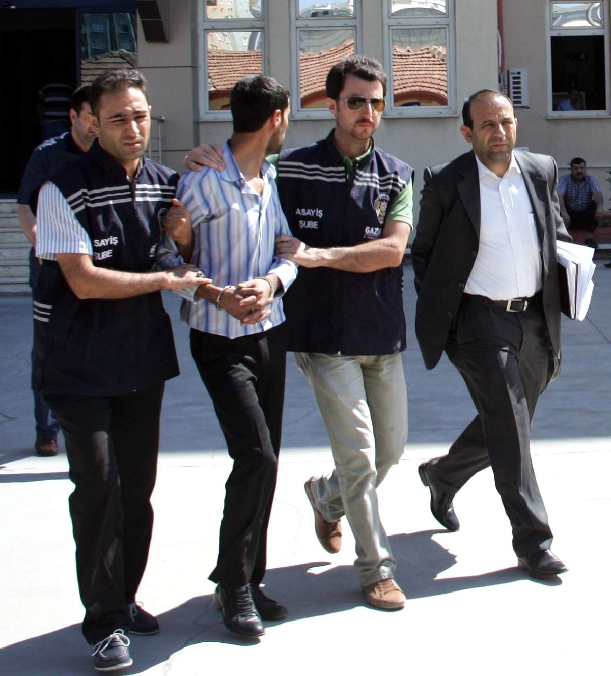 Gaziantep\'te Hırsızlık İddiasıyla 3 Kişi Gözaltına Alındı