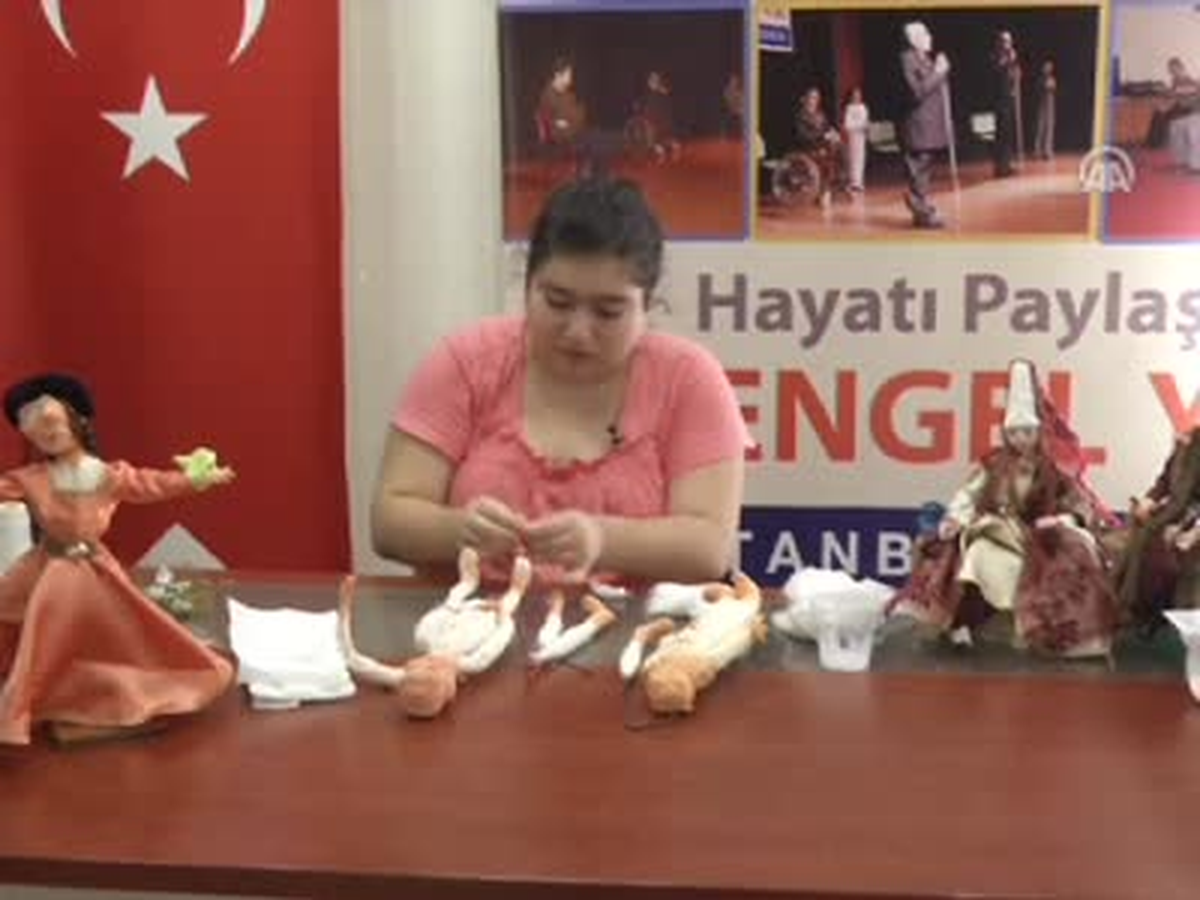 Görme Engellinin Kitre Bebekleri