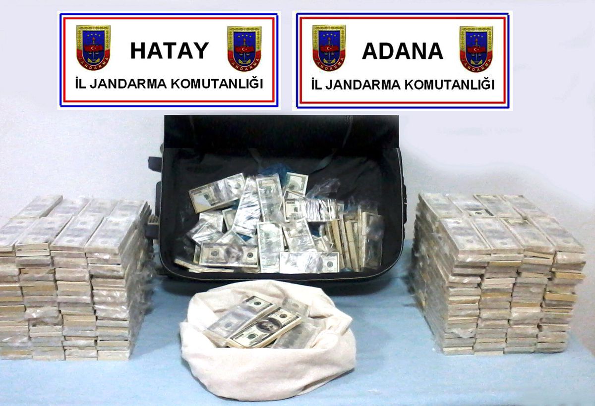 İskenderun\'da Sahte \'Dolar\' Operasyonu
