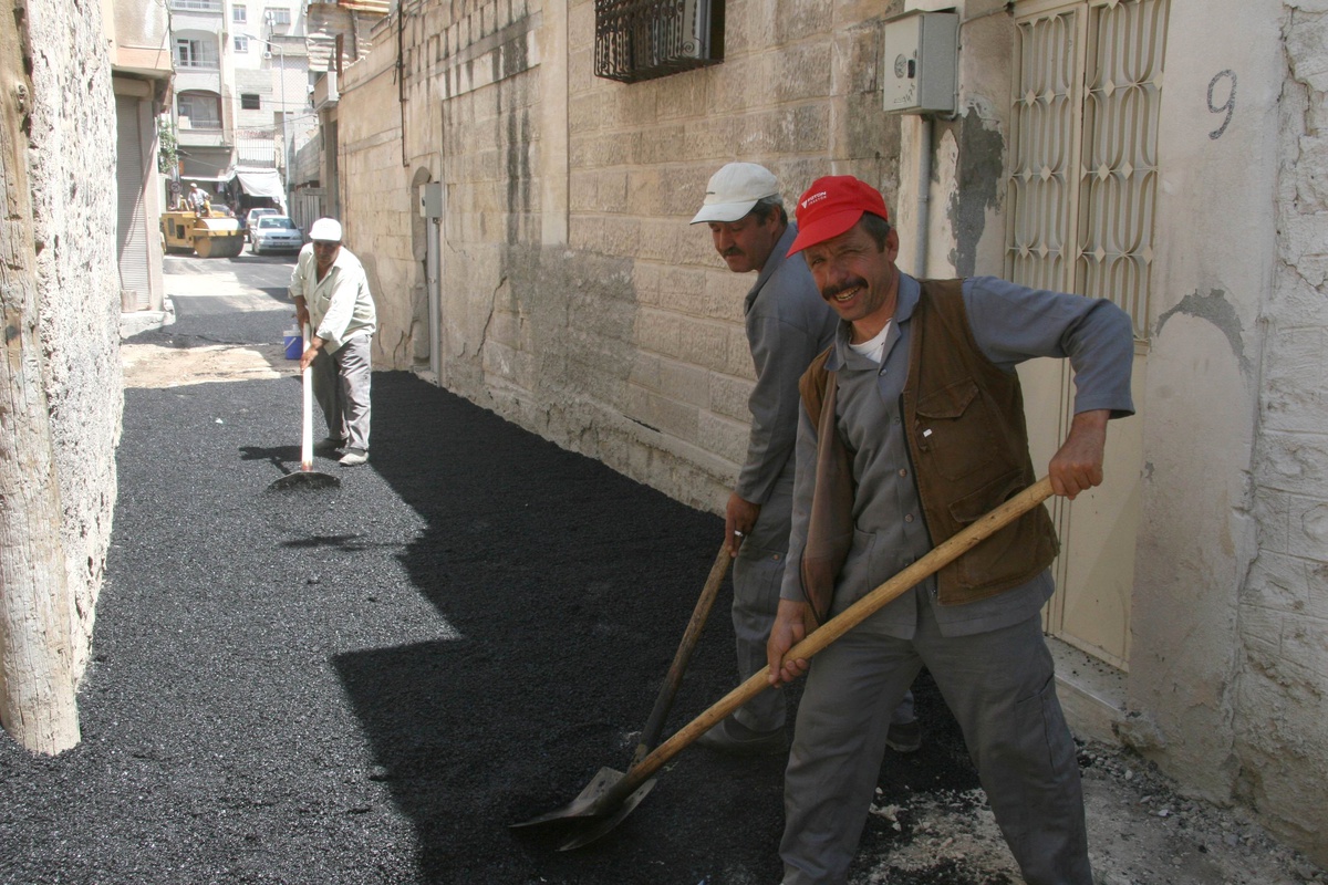 Kilis Belediyesi, Yolları Onarıyor