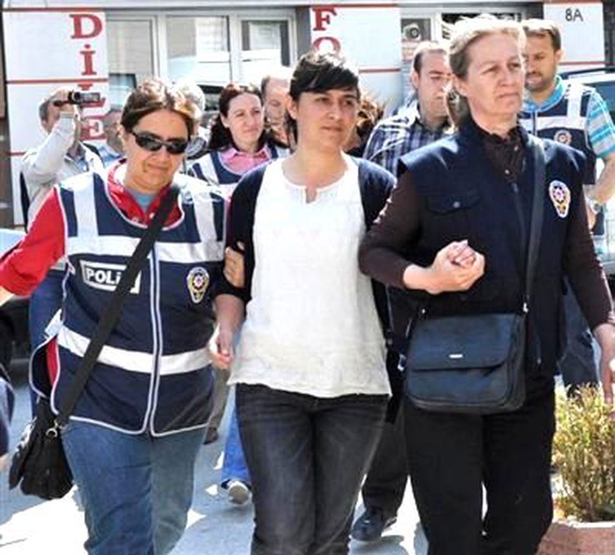 Kızı Cezaevinde Yatan Anne Sevim Sevimli Açıklaması