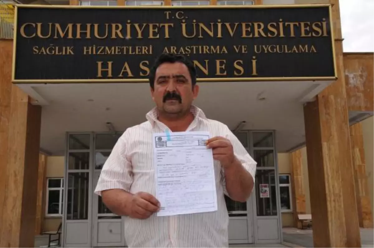 Kulak Ameliyatı Oldu, Sesini Kaybetti