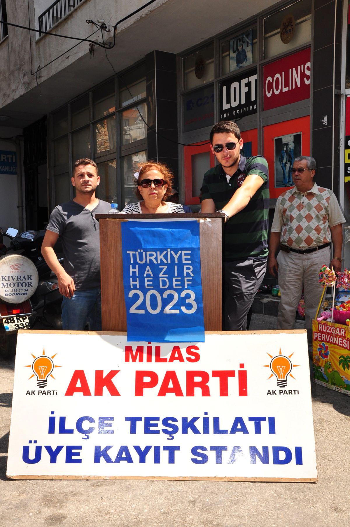 Milas AK Parti\'de Üye Sayısını Arttırma Çalışmaları