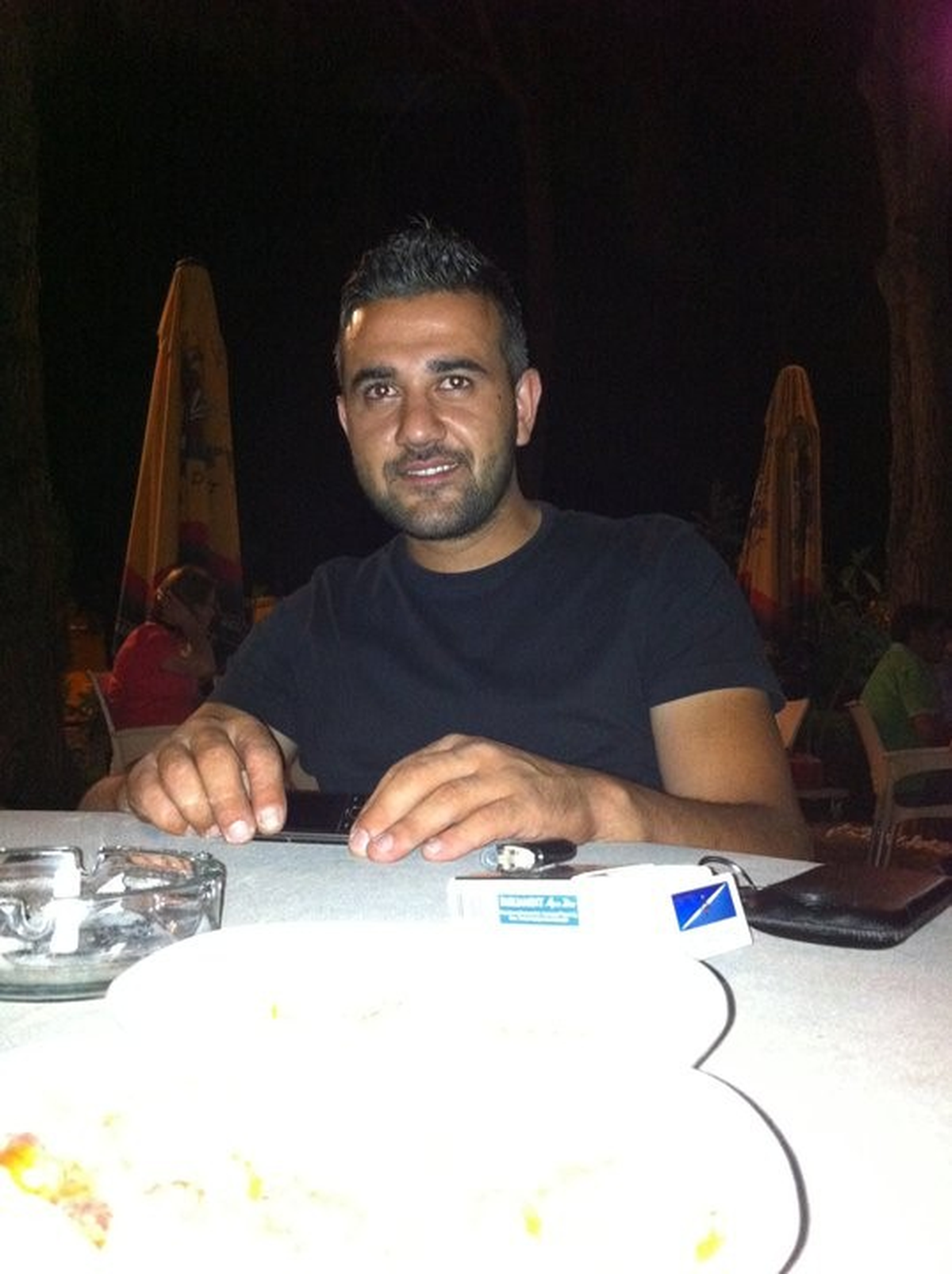 Salihli\'de Otomobil Uçuruma Yuvarlandı: 2 Ölü