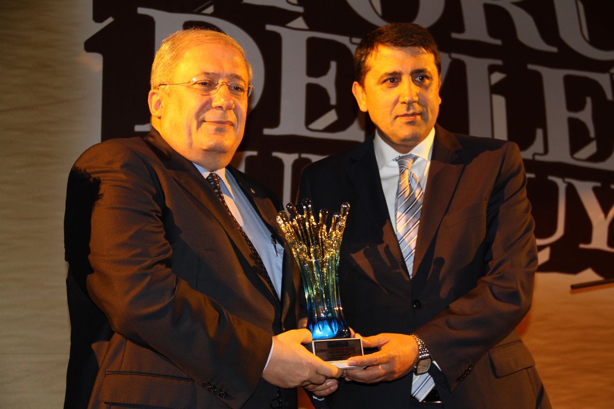 Sporun Devleri Ödüllerini Aldı