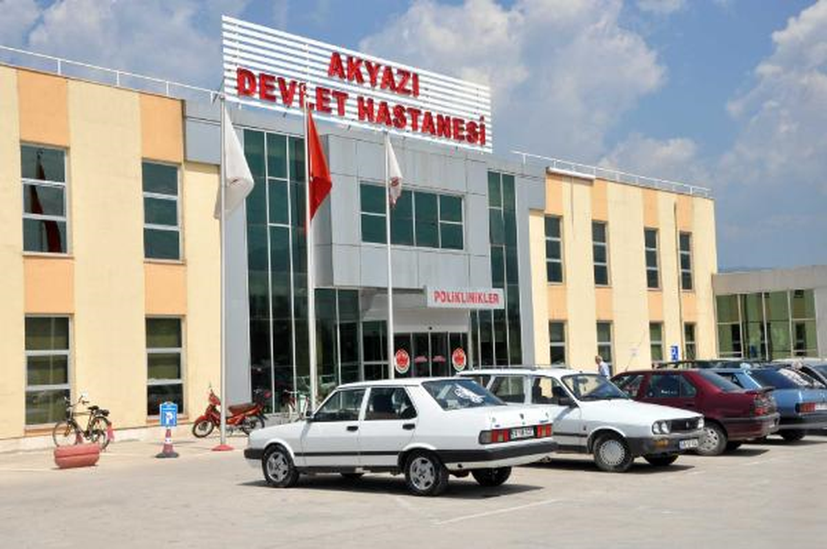 Tuğba Özay Hastaneye Kaldırıldı