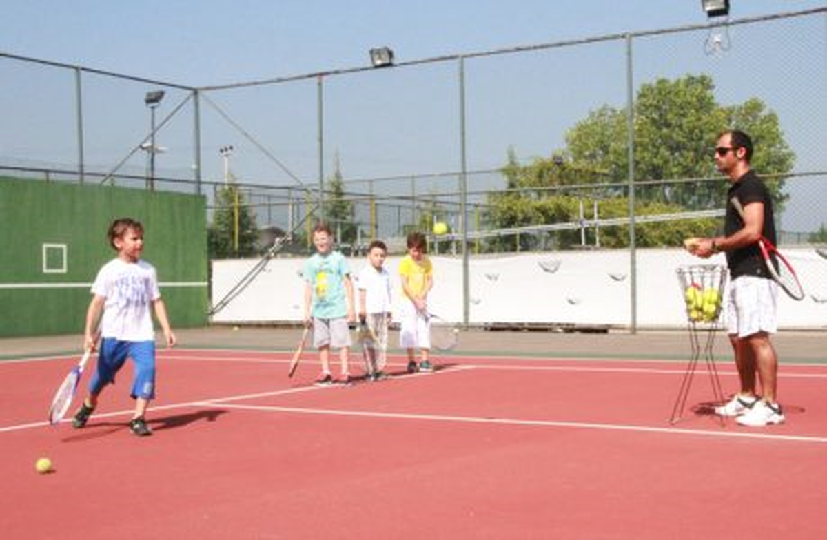 Yaz Spor Okulları Eğlenceli Geçiyor