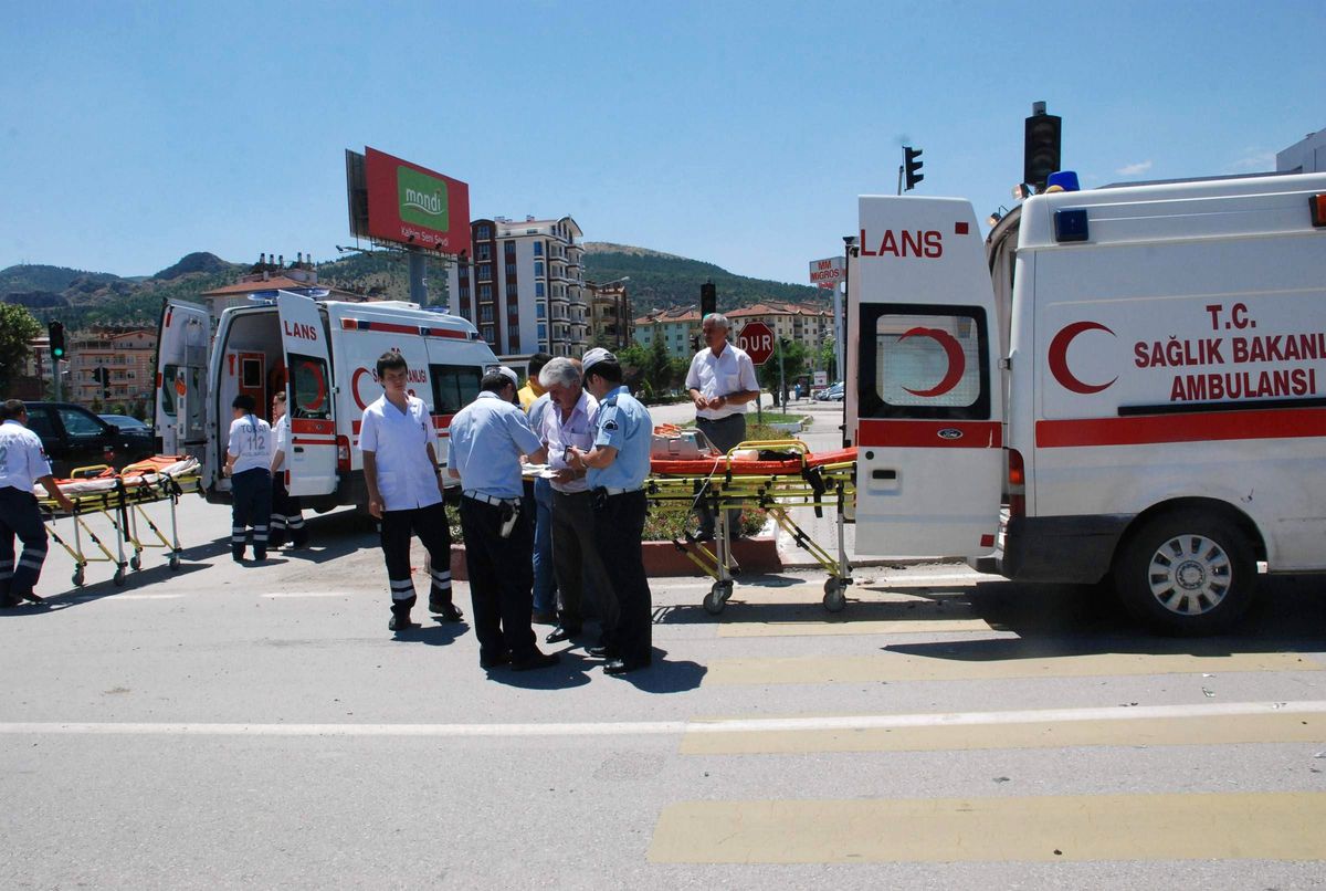 Ambulans Kazası Mobese\'de